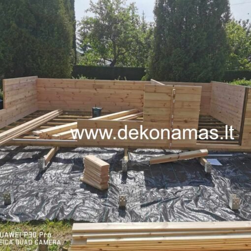 Medinis Sodo Namelis Tauragnas